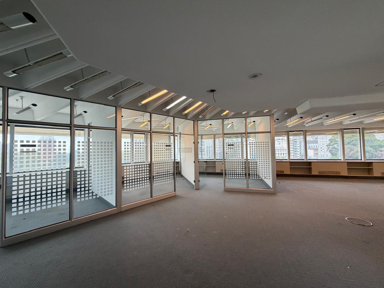 Foto de Alquiler - Excelente Oficina- Torre Pirelli - 440 m2 - Retiro, imagen 2
