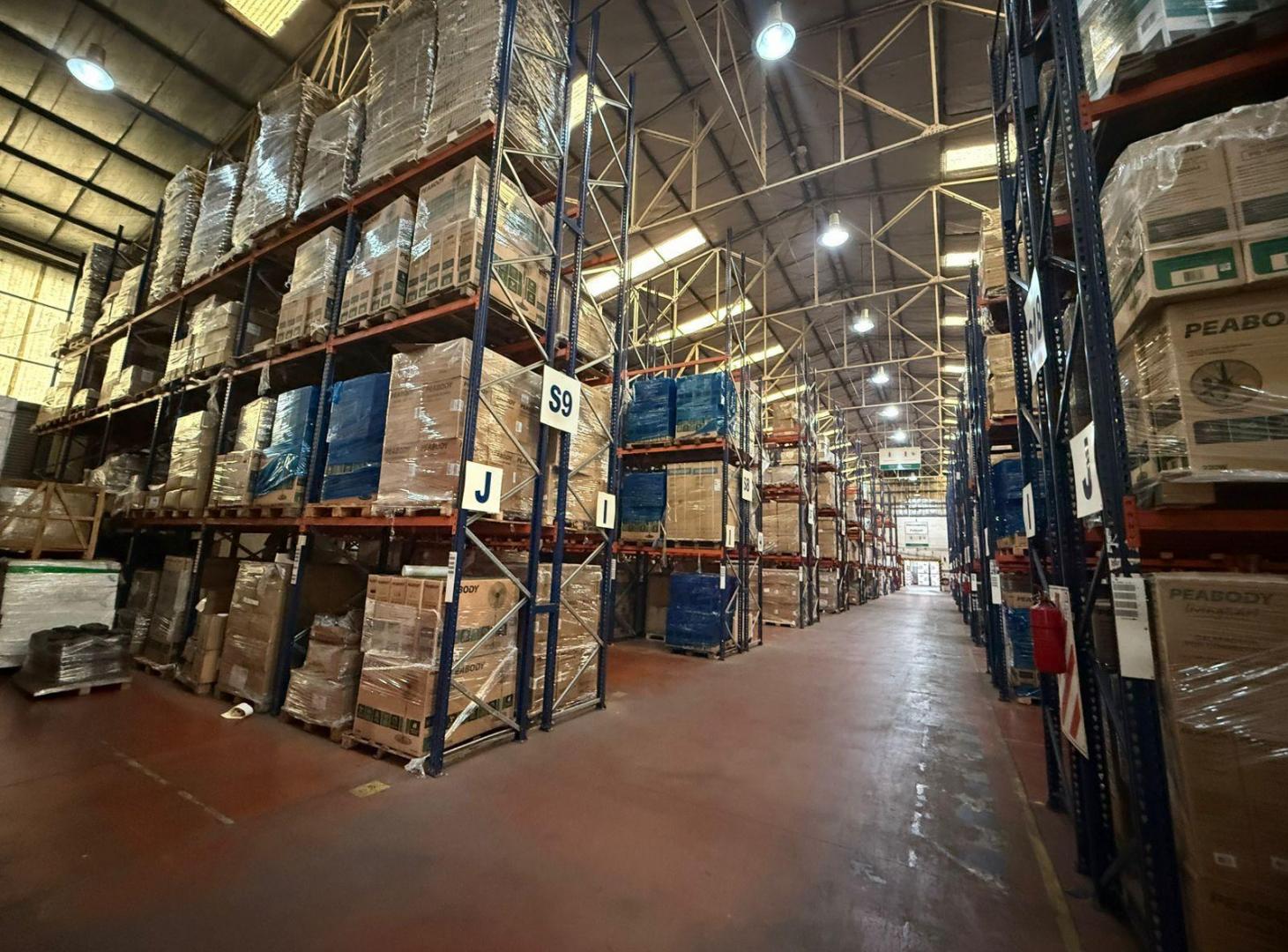 Foto de Depósito de 22.000 m2 cubiertos en Alquiler - La Tablada, imagen 2