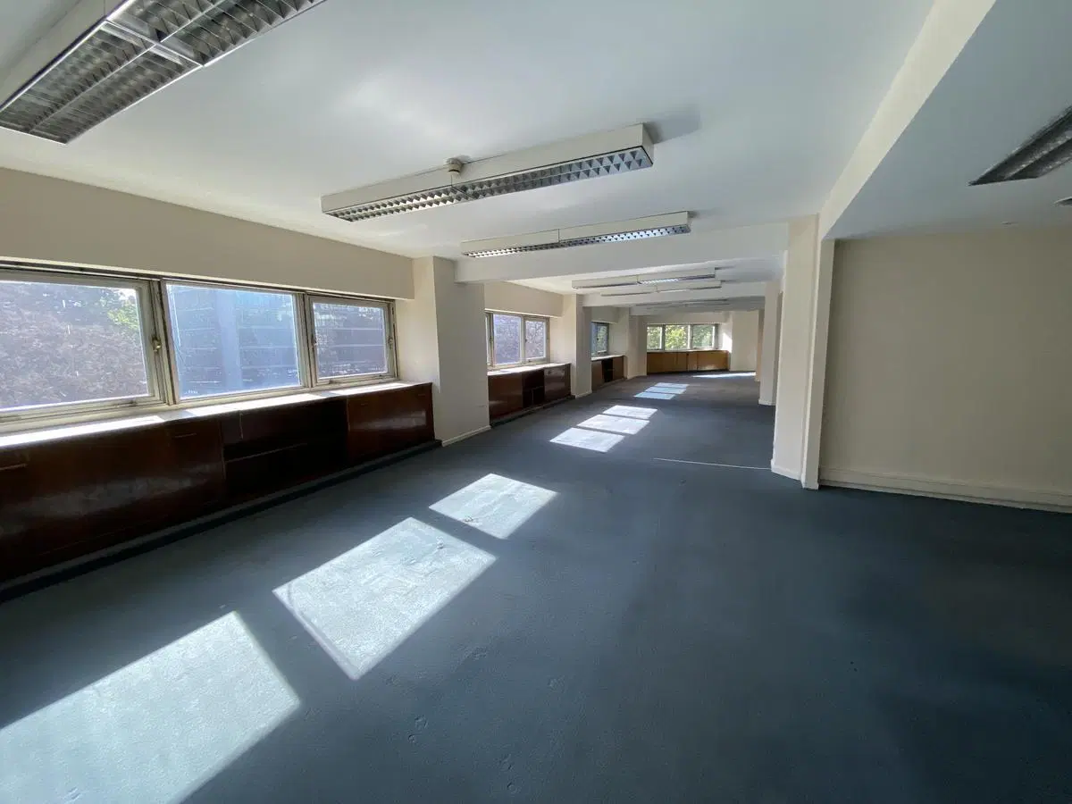 Oficina - San Telmo - 280m2- 3 cocheras 2