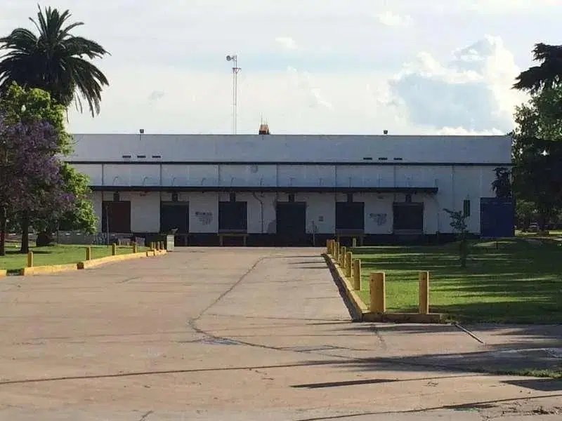 Excelentes naves industrial de 3000 m2 cubiertos en Hurlingham 4