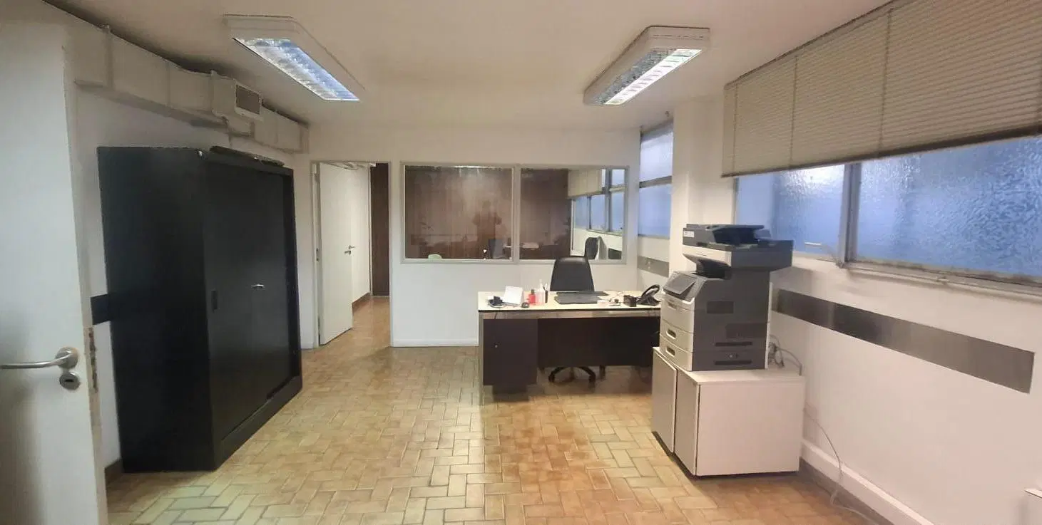 Depósito de 4.945 m2 en Venta - Lomas del Mirador 3