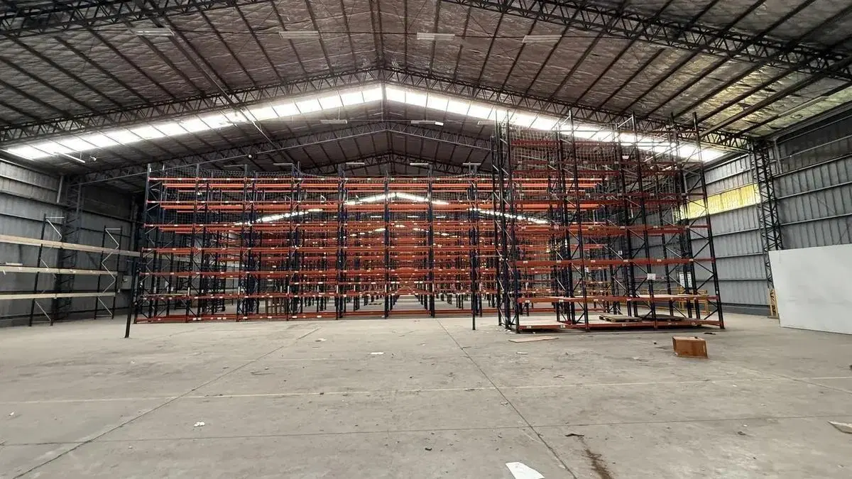 Nave Industrial en Alquiler de 11.000 m2 cubiertos - Escobar Garin 3
