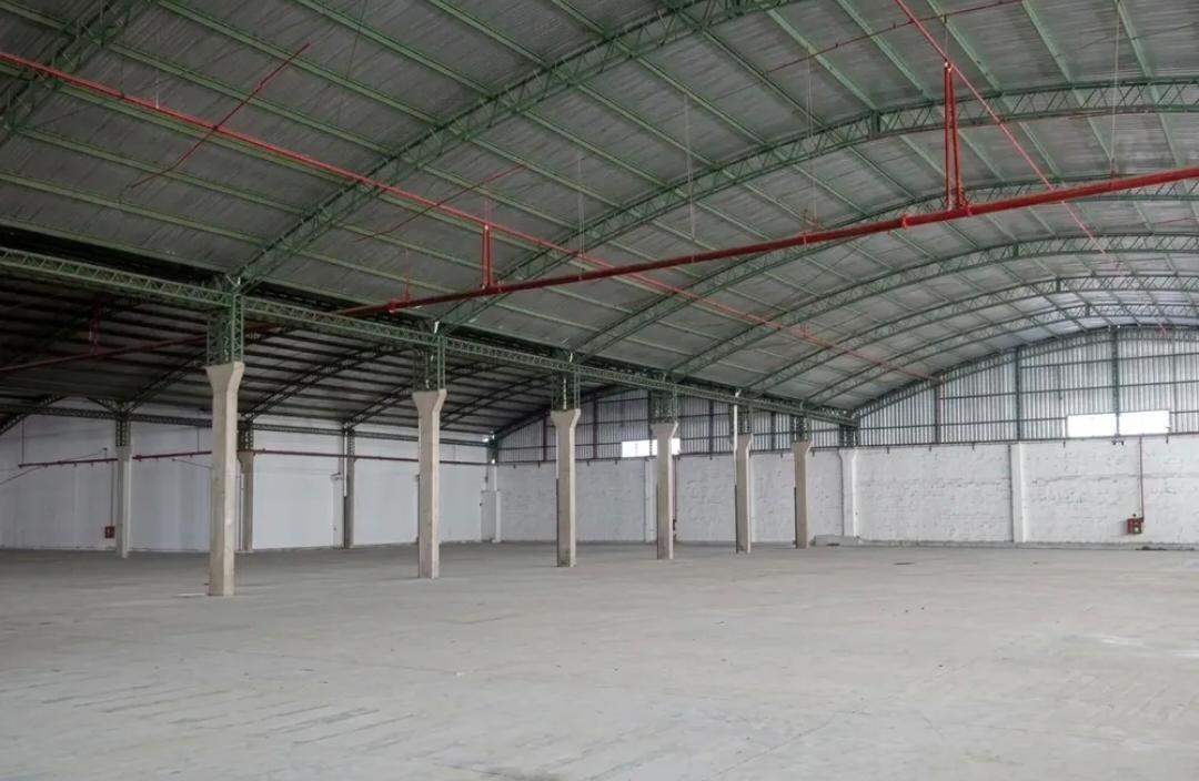 Foto de Depósito de 5.370 m2 en Alquiler - La Tablada, imagen 1