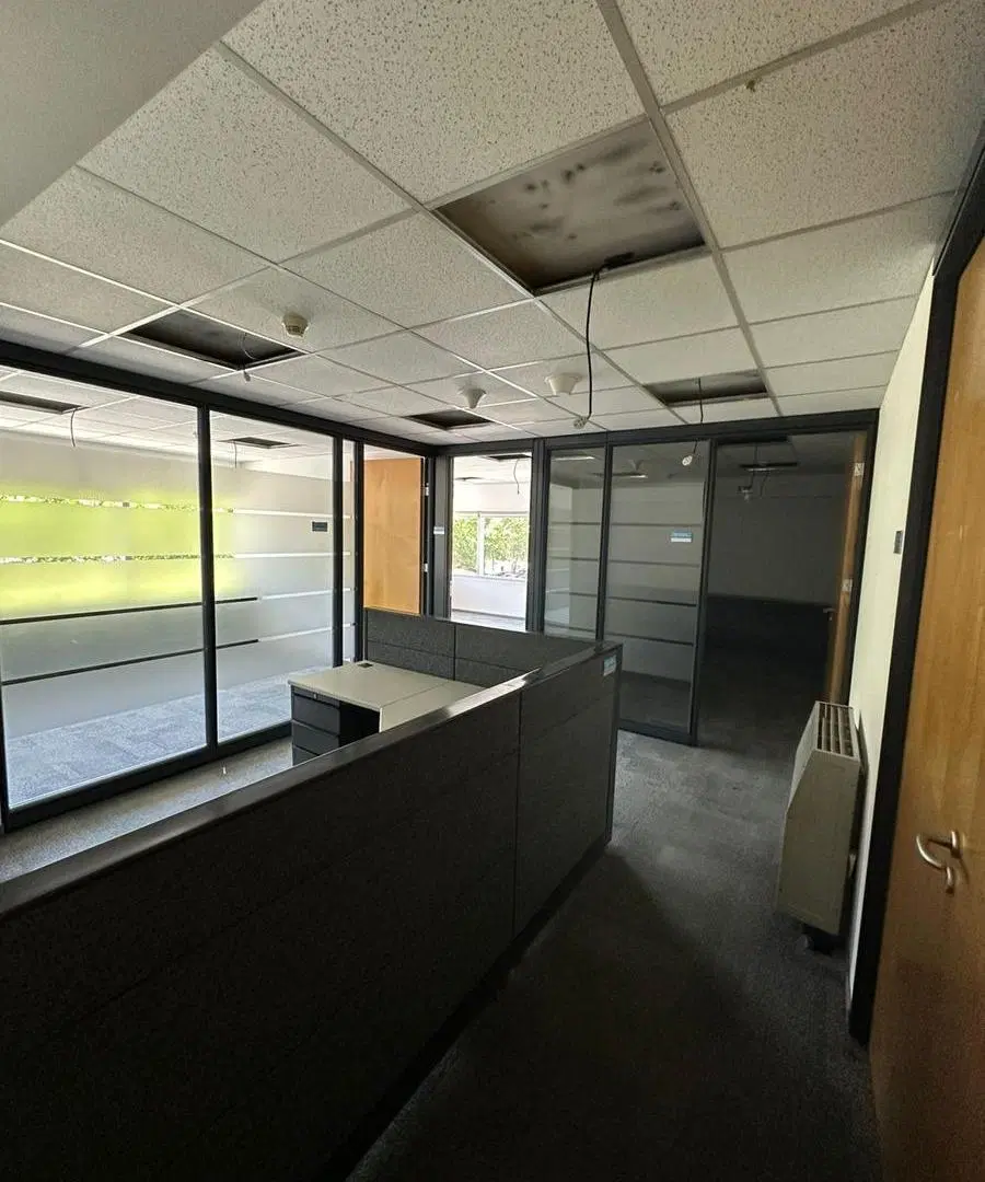 Oficina en alquiler - Puerto Madero - 186 m2 - 2 cocheras. 4