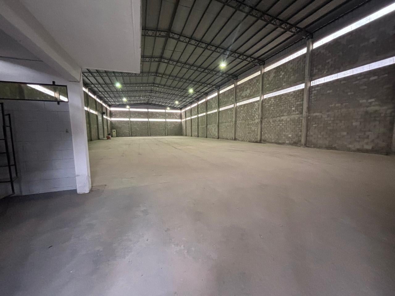 Foto de Depósito en Burzaco, imagen 2