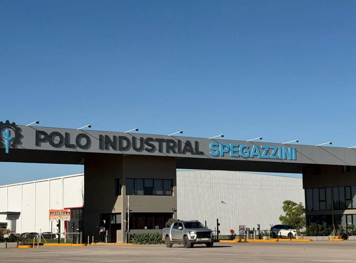 Excelente Lote Industrial a 300 mts Acceso Principal 22.900 mts Polo Spegazzini 5