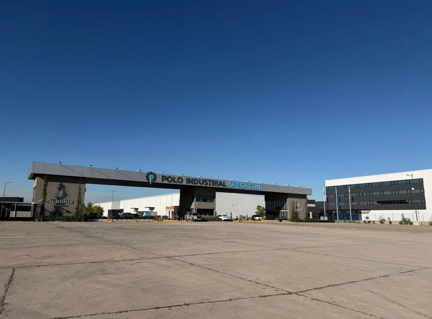 Excelente Lote Industrial a 300 mts Acceso Principal 22.900 mts Polo Spegazzini 4