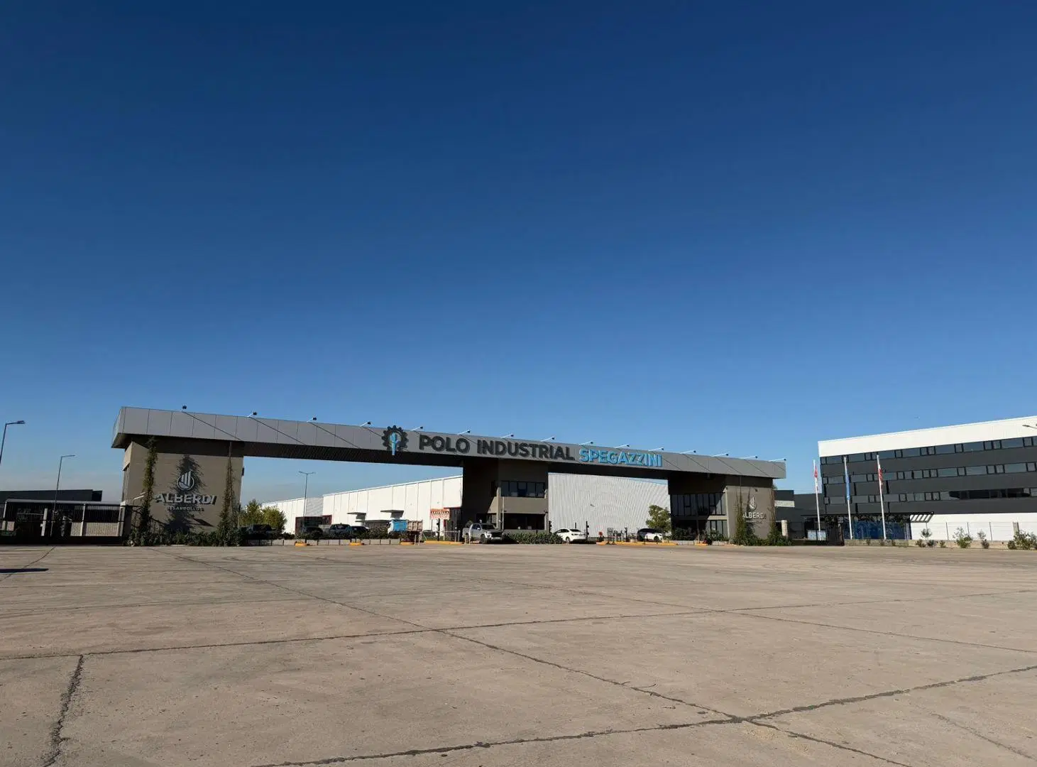 Excelente Lote Industrial a 300 mts Acceso Principal 22.900 mts Polo Spegazzini 2