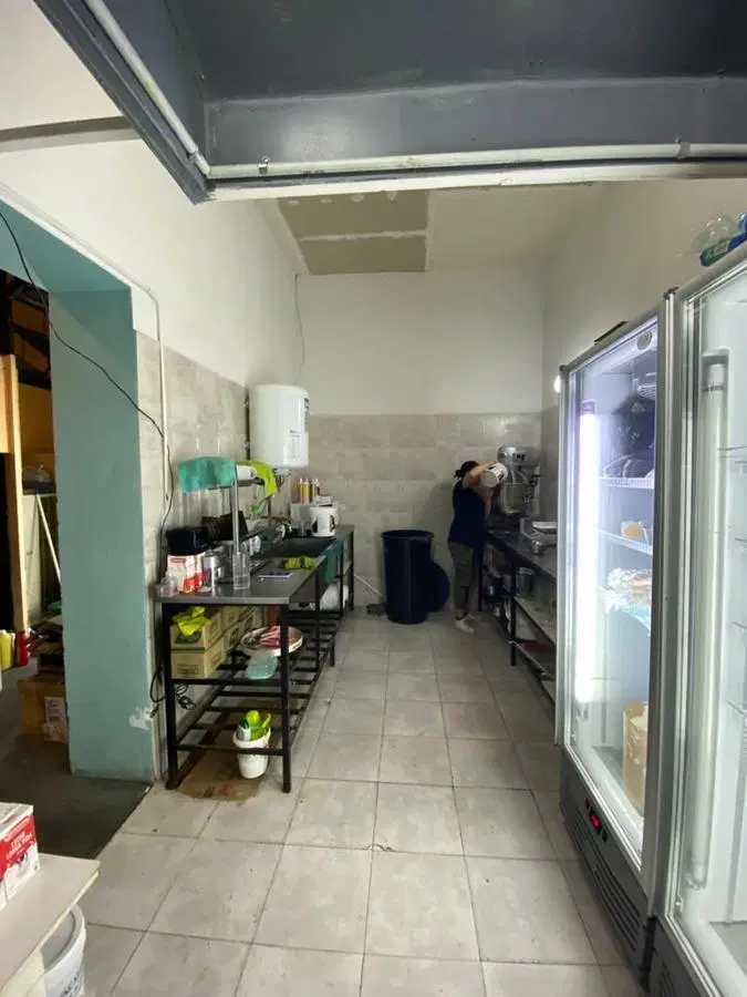 Excelente Local alquiler - 192 m2 - 4 vientos - Gas - Frente a plaza Dorrego, San telmo. Sin expensa 4