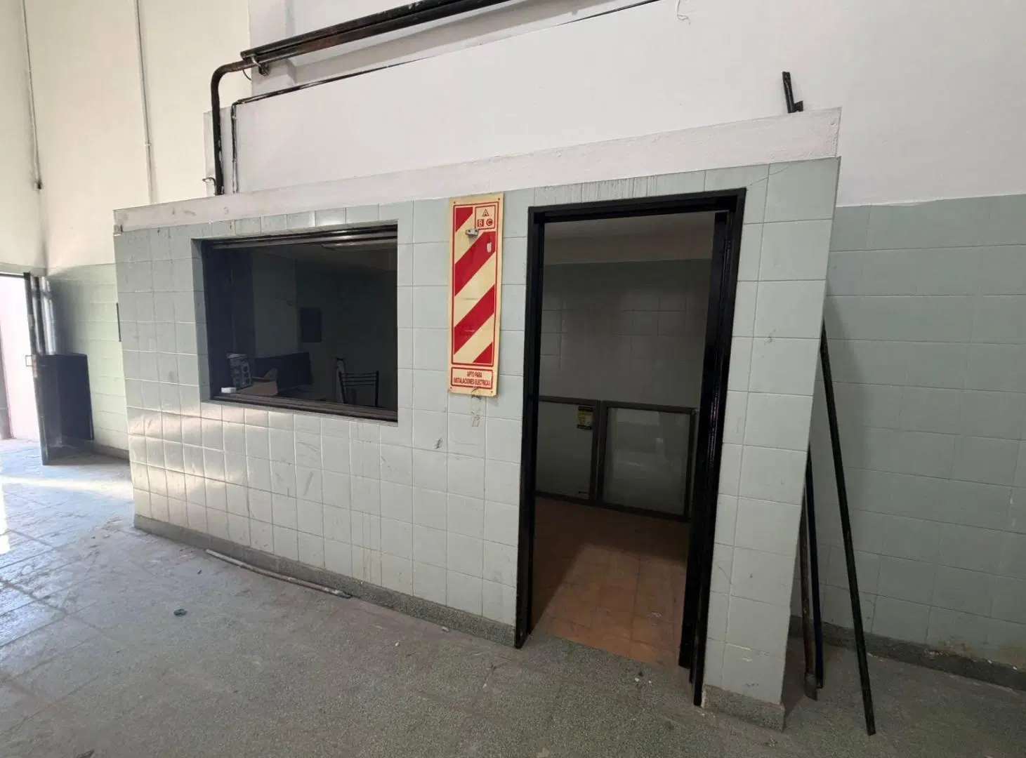 Depósito en alquiler de 2100 m2 en Parque Patricios 3