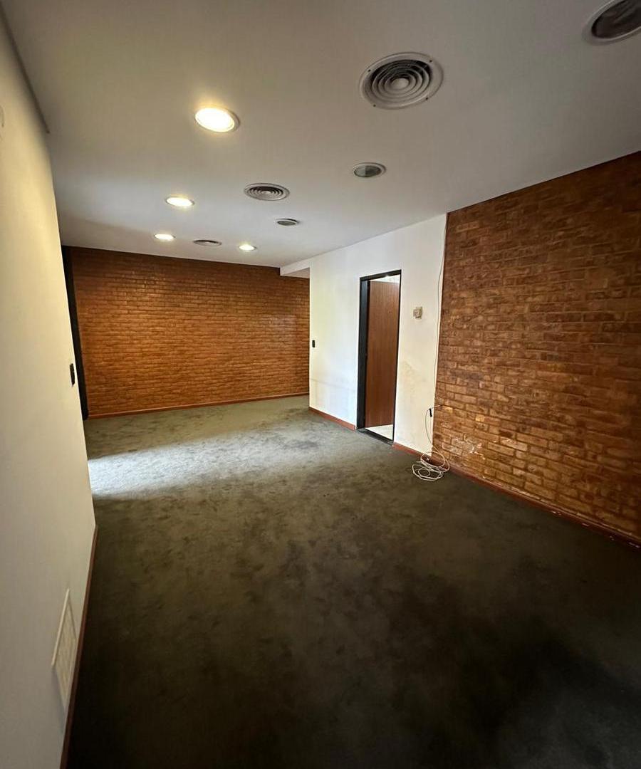Foto de Oficina en alquiler- Cochera - 100 m2- Excelentes vistas! Puerto Madero, imagen 5