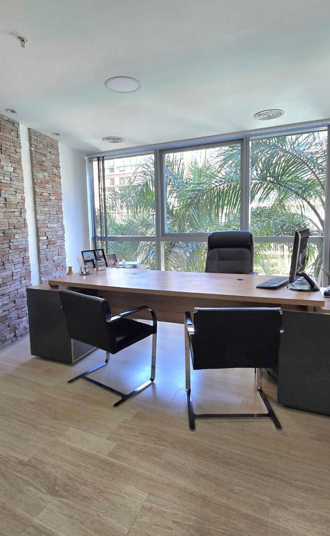 Foto de Oficina en alquiler - 275 m2 - 2 cocheras - Amoblada- Madero Center., imagen 3