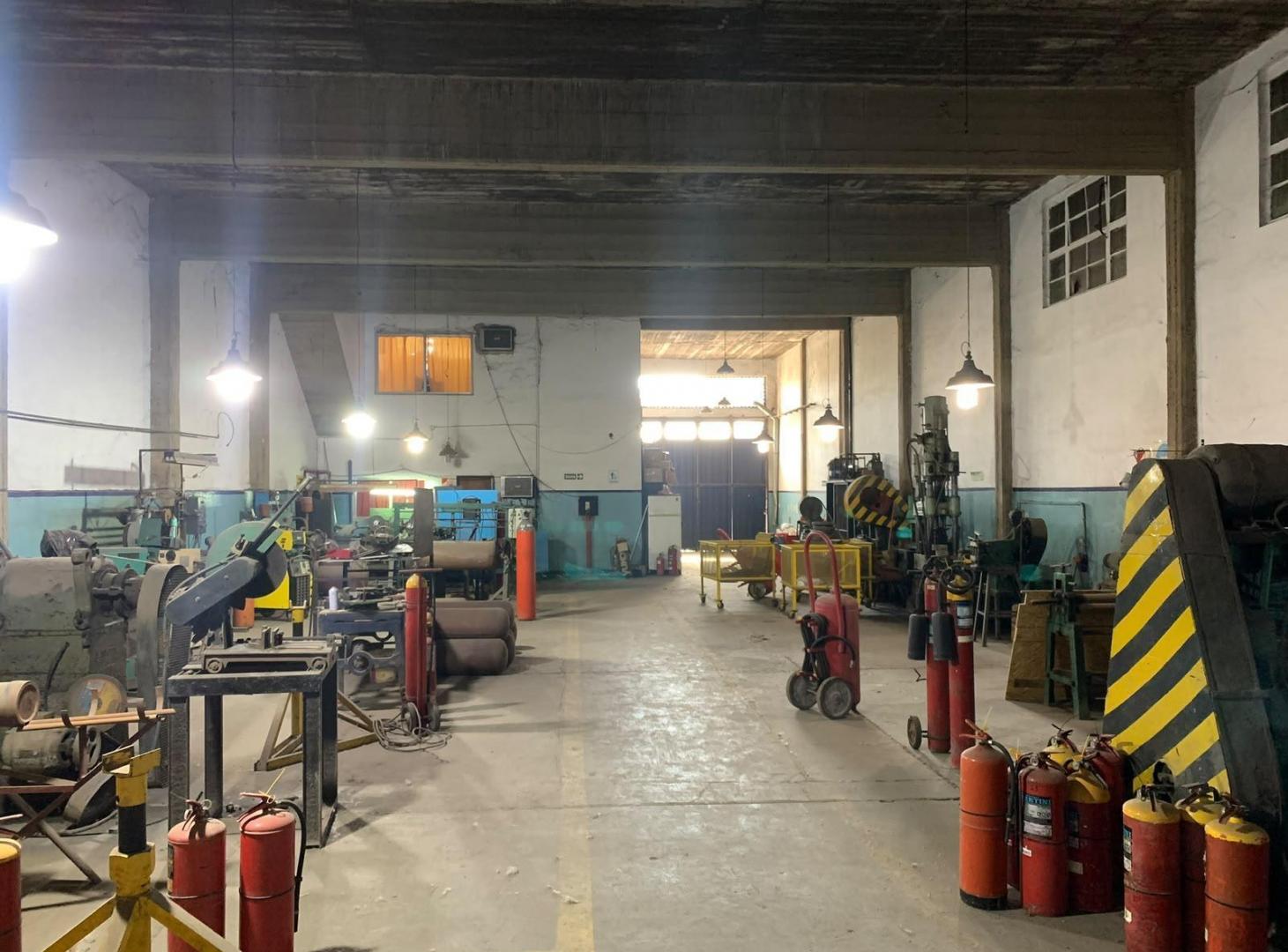 Foto de Depósito en Venta y Alquiler - Jose Leon Suarez, imagen 5