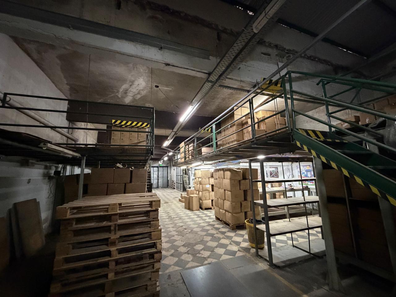 Foto de Depósito - 350 m2 - Wilde, imagen 2