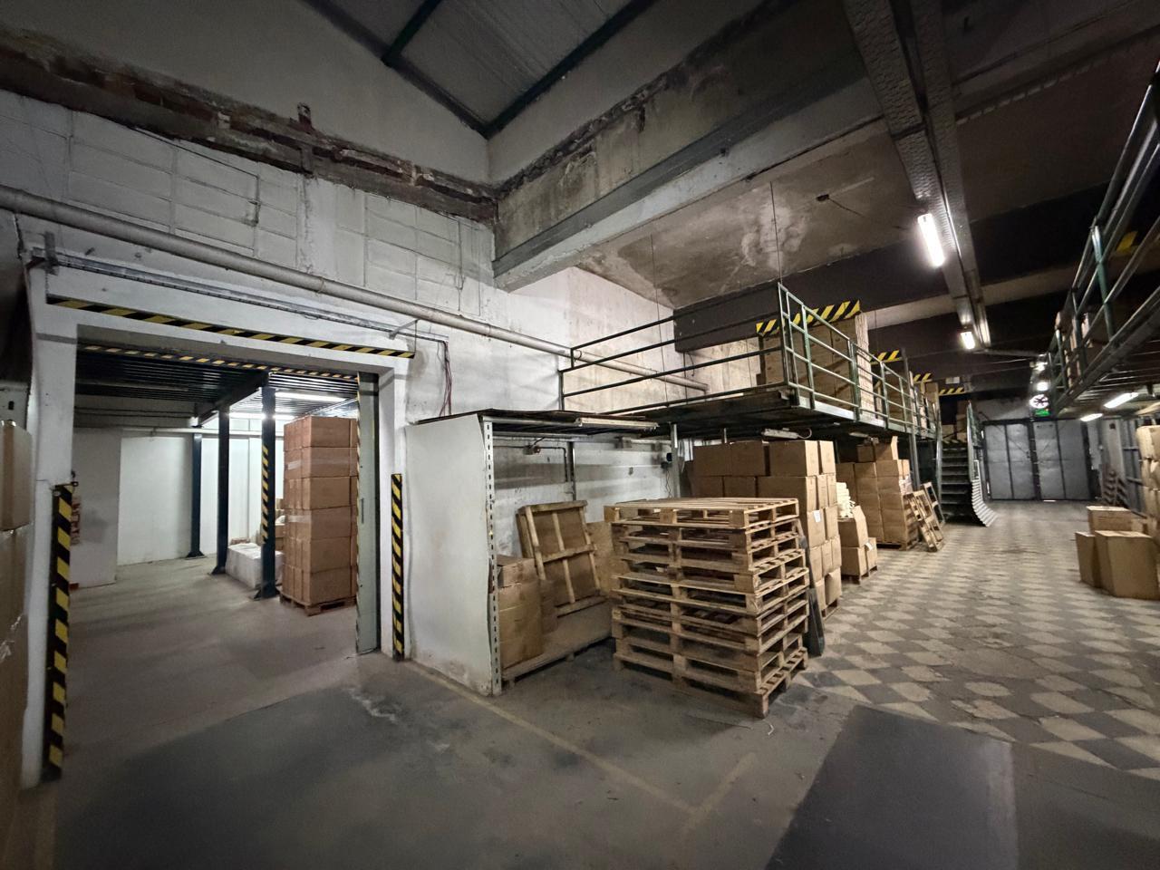 Foto de Depósito - 350 m2 - Wilde, imagen 4