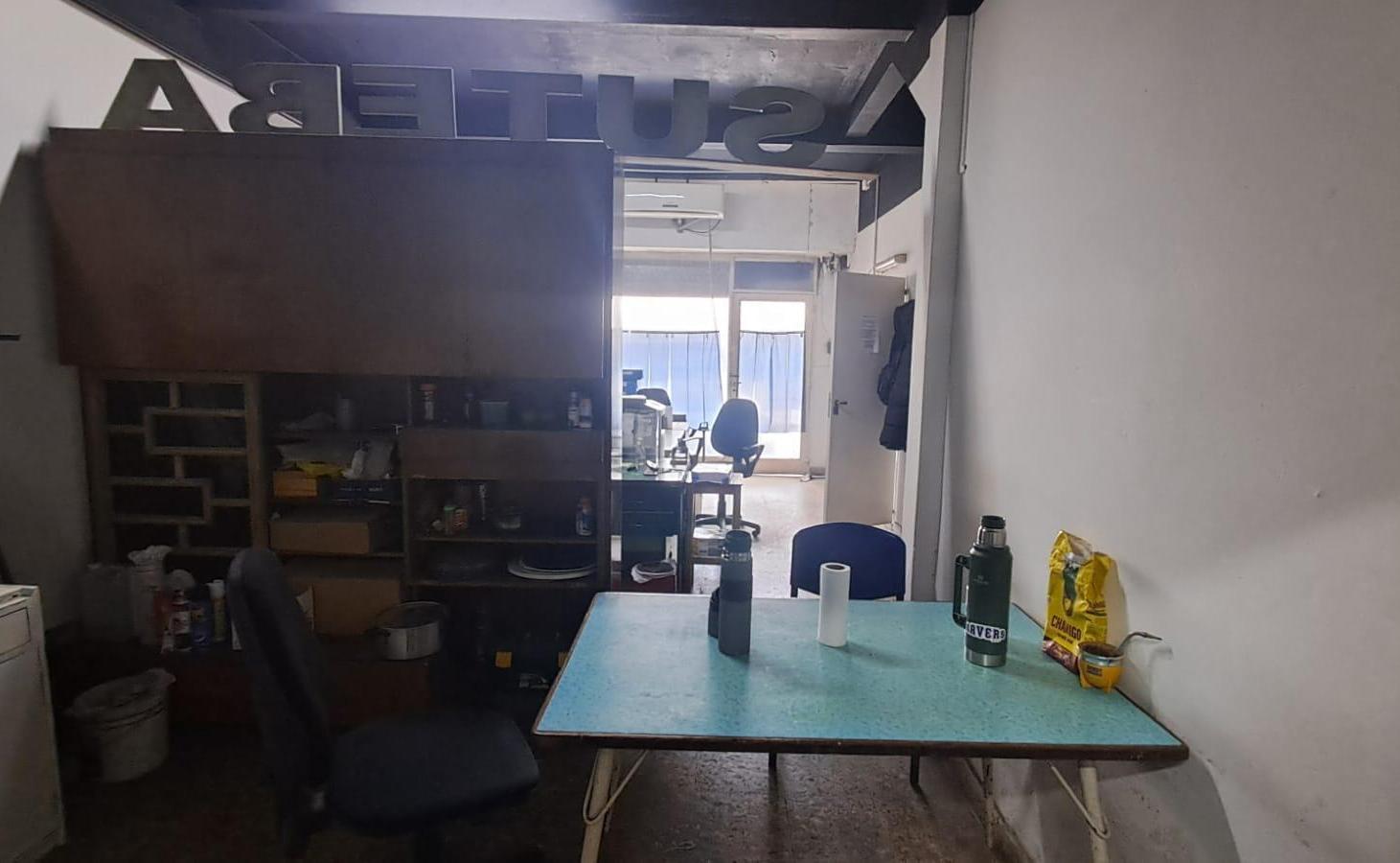 Foto de Depósito con Local comercial 346m2, imagen 5
