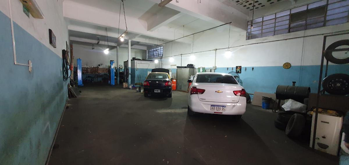 Foto de Deposito en alquiler - Villa Gral.Mitre - A metros de Juan B Justo, imagen 3