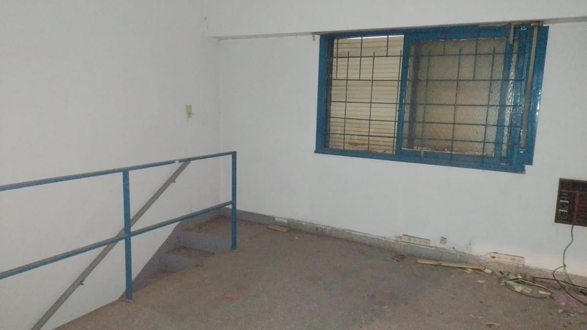 Foto de Local en venta - 90 m2 - Proximo a Av Jujuy, imagen 1