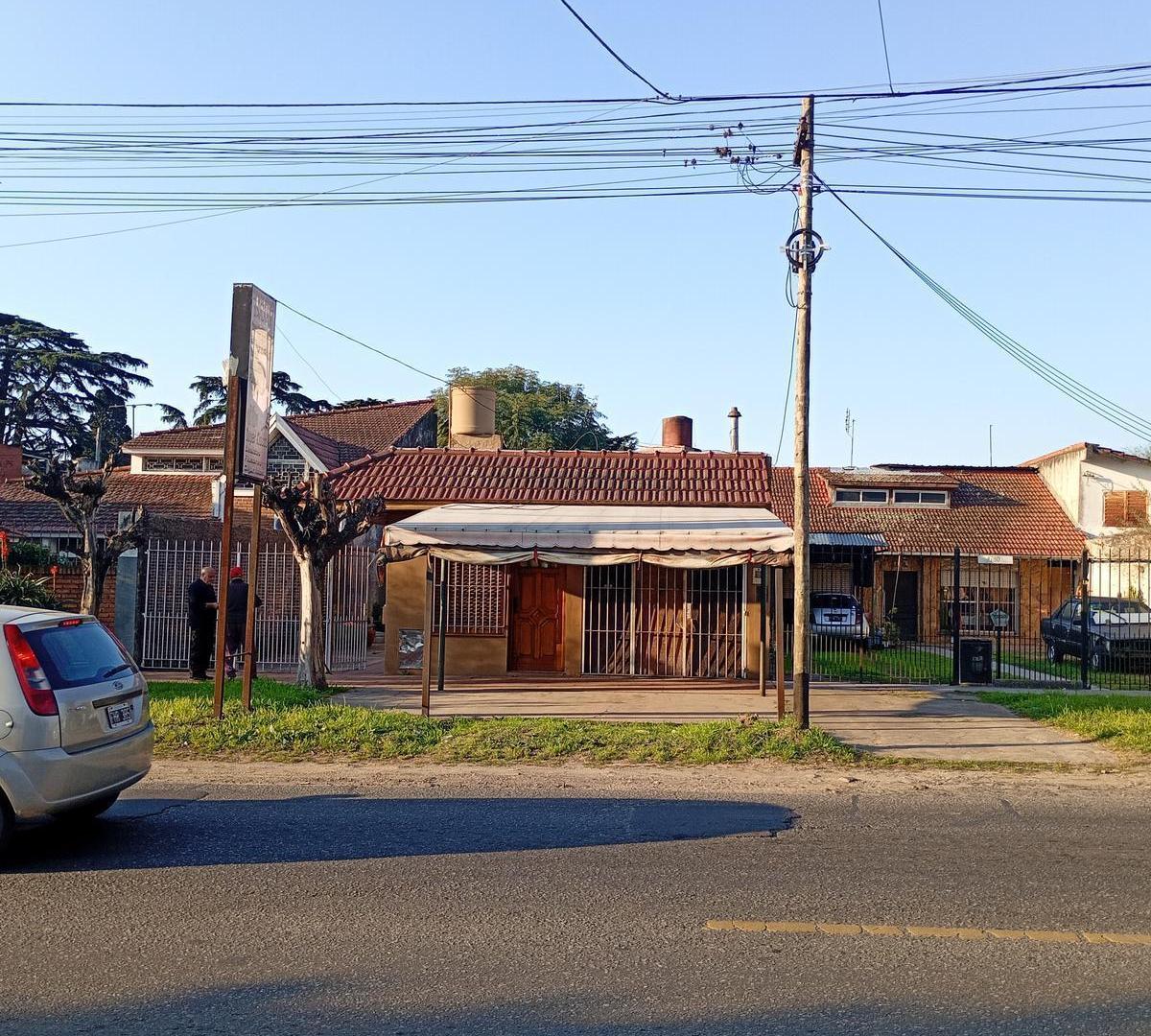 Foto de Casa 2 Amb. Local | Cochera p/ 3 Autos y Jardín-Apto Credito-Quilmes, imagen 5