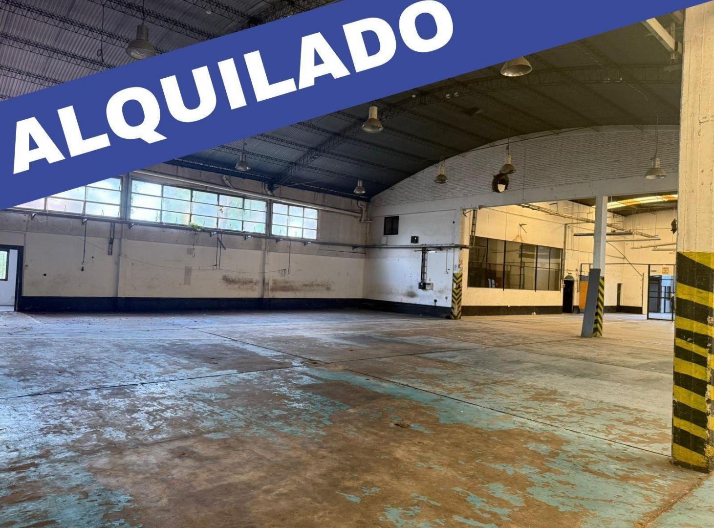 Foto de Depósito de 2300 m2 cubiertos en Munro - ALQUILADO!!!, imagen 3