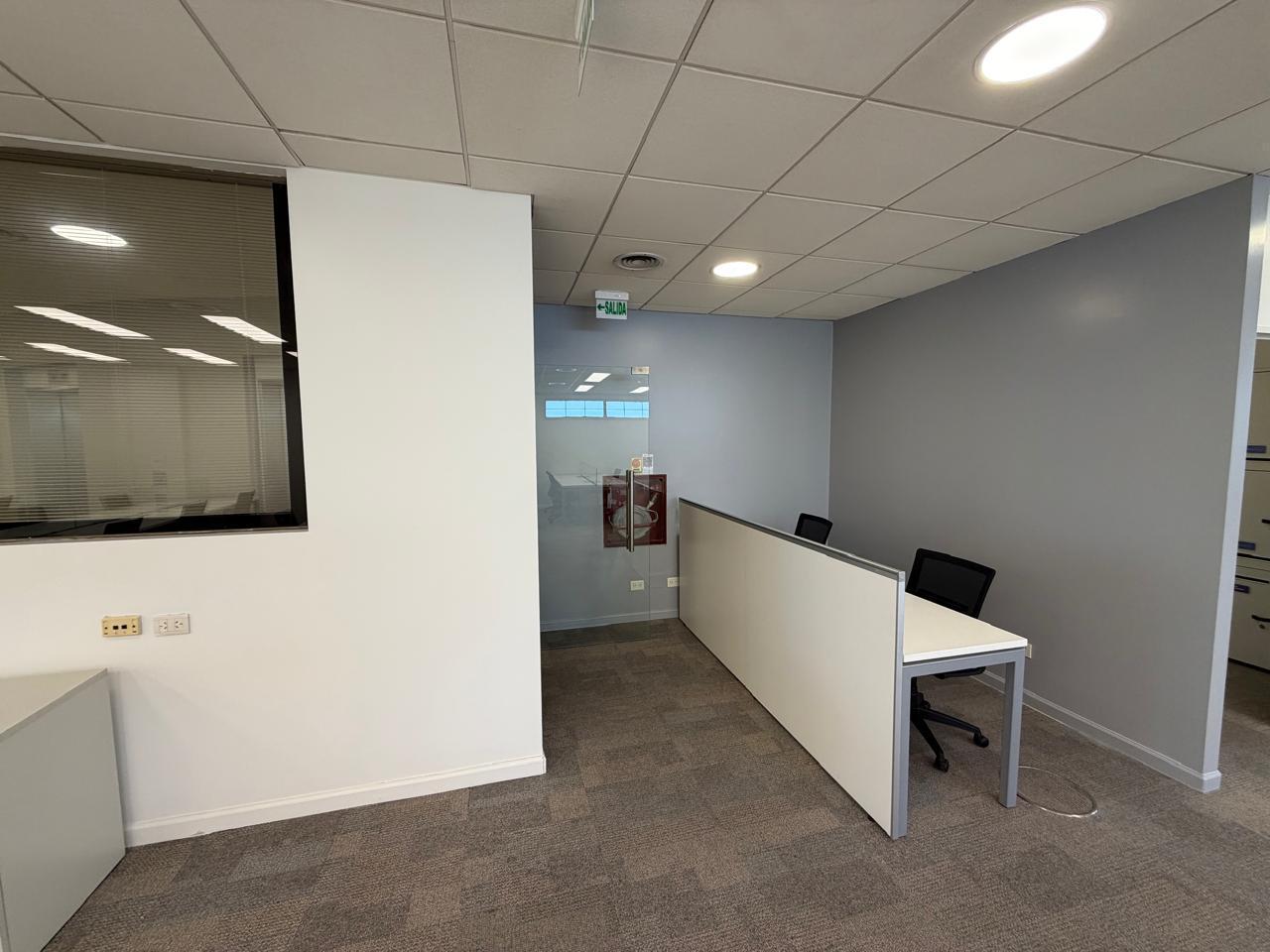 Foto de Oficina en alquiler - 248 m2 - 3 cocheras- Ambolado -, imagen 3