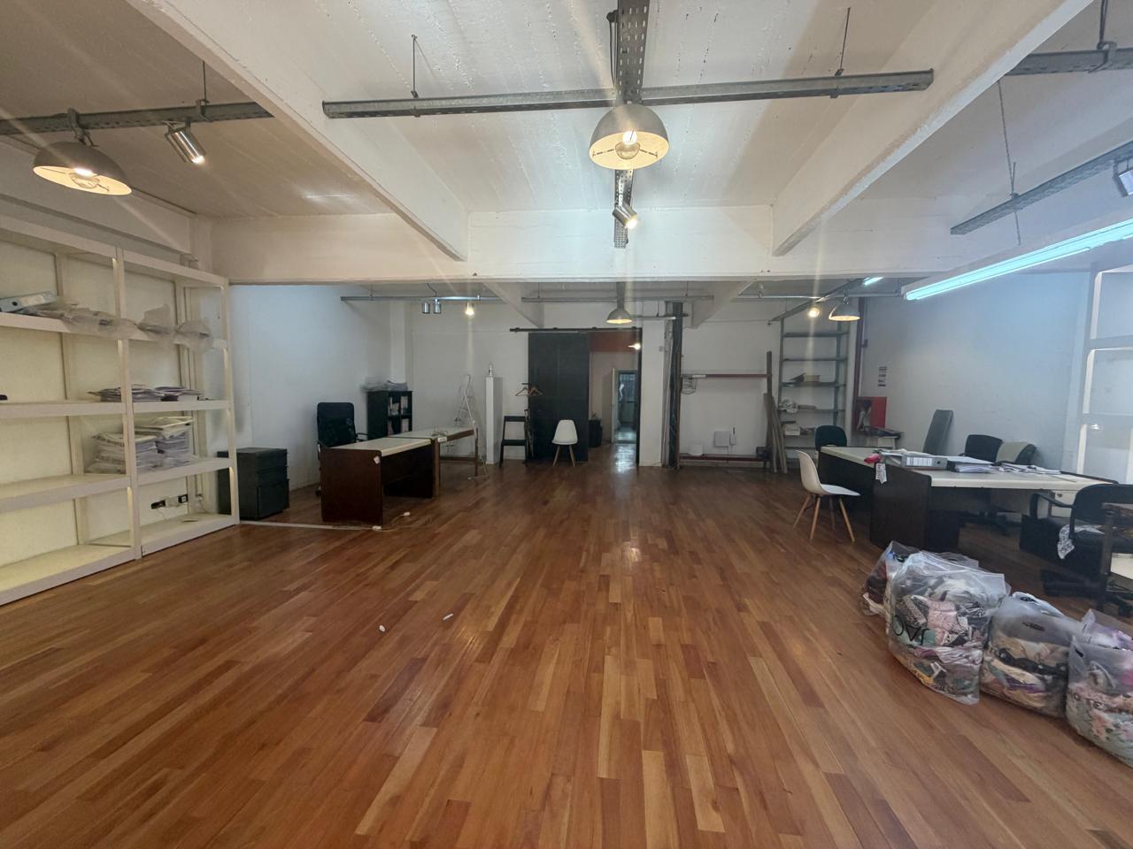 Foto de Oficinas en block – 5 plantas de 160 m² local a la calle – Villa Crespo, imagen 1