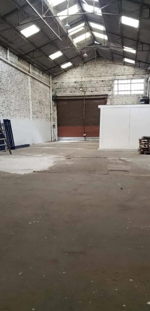 Foto de Depósito en alquiler - 280 m2 - Wilde, imagen 3