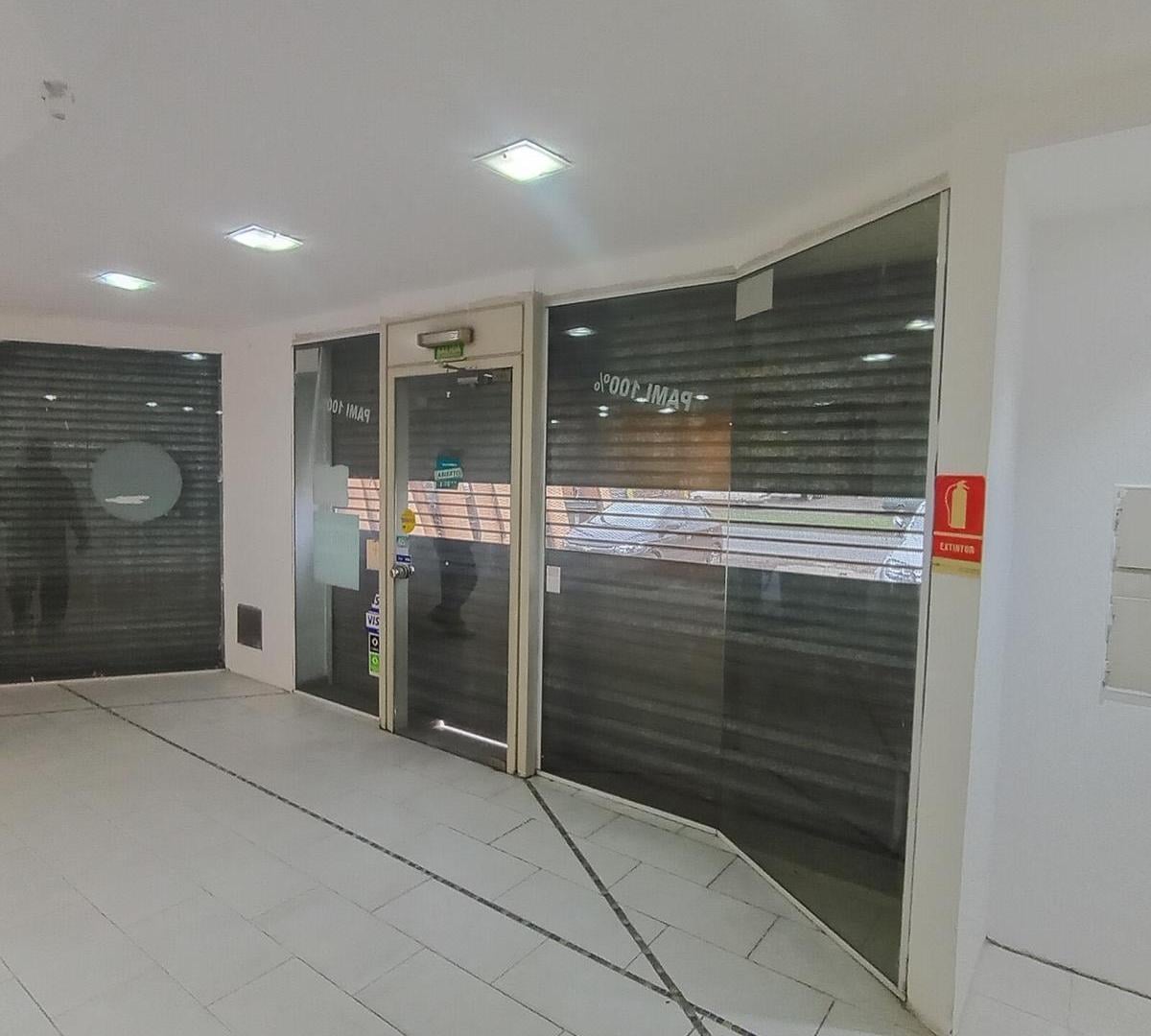 Foto de Local 200m2 -ideal Consultorios-Centro Medico-Oficinas-Quilmes Oeste, imagen 2