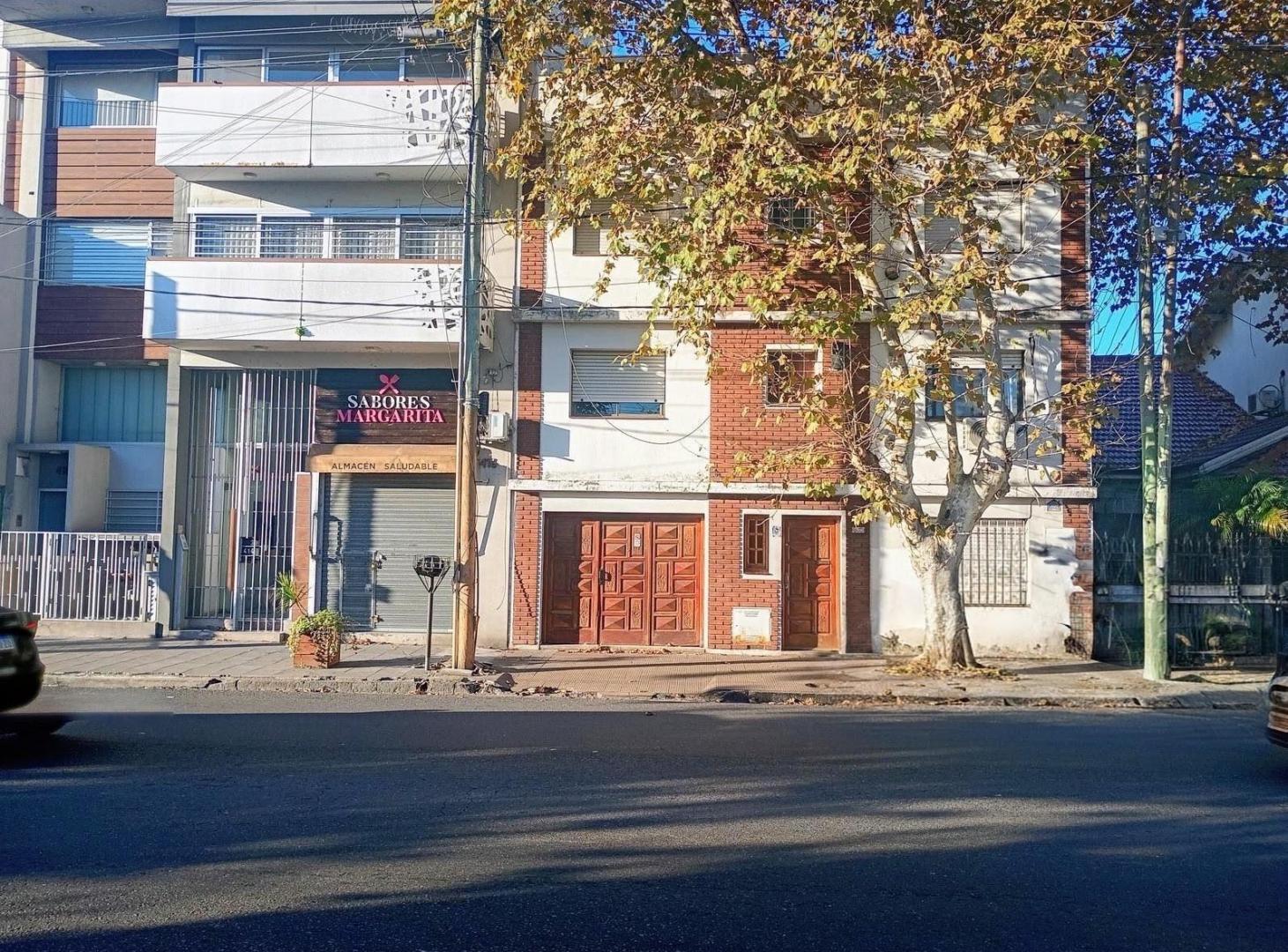 Foto de 2 Amb c/ Cochera Terraza Propia SIN EXPENSAS – Quilmes Oeste, imagen 1
