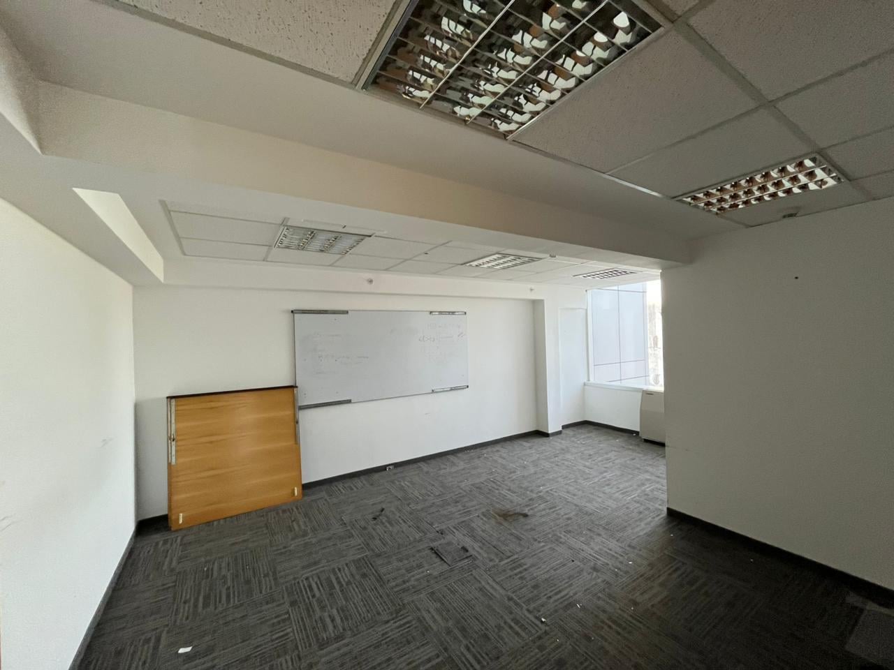 Foto de Oficina en alquiler - Puerto Madero - 90m2 - 1 cochera., imagen 5