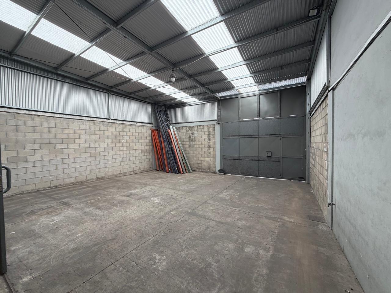 Foto de Depósito en venta - 345 m2 - Lanus, imagen 5