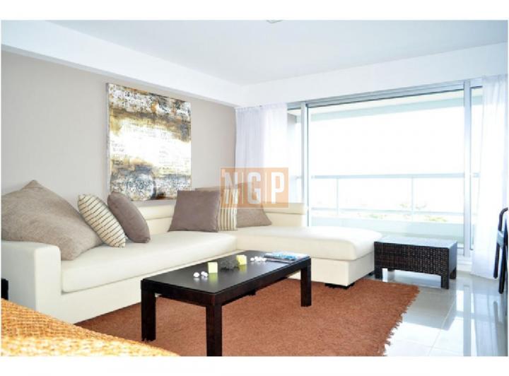 Foto de - VAJILLA P/8 PERS -A/A CADA AMBIENTE -todos los servicios vista al mar, imagen 2