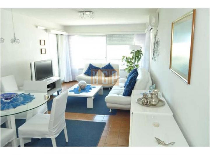 Apartamento FRENTE AL MAR