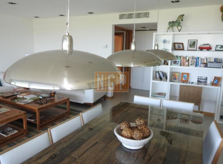 Foto de Exclusivo Apartamento en Venta Edificio Tiburón Terrazas Barra La, imagen 4