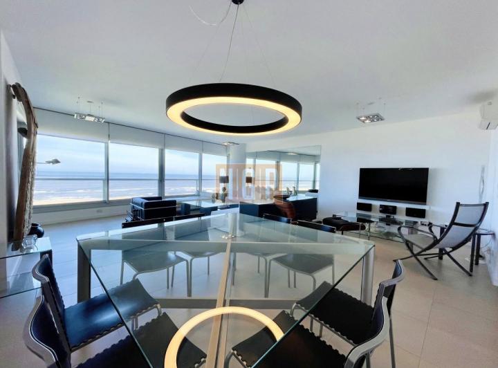 Foto de Venta y alquiler de departamento esquinero de tres dormitorios mas dependencia de servicio, Torre LE, imagen 2