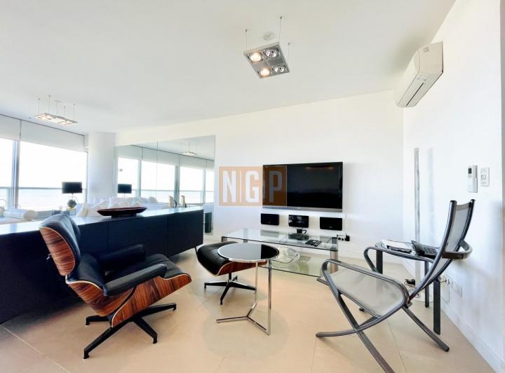 Foto de Venta y alquiler de departamento esquinero de tres dormitorios mas dependencia de servicio, Torre LE, imagen 5