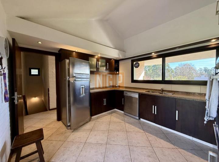 Foto de Chalet en Rincón del Indio – A 500 metros del mar, imagen 2