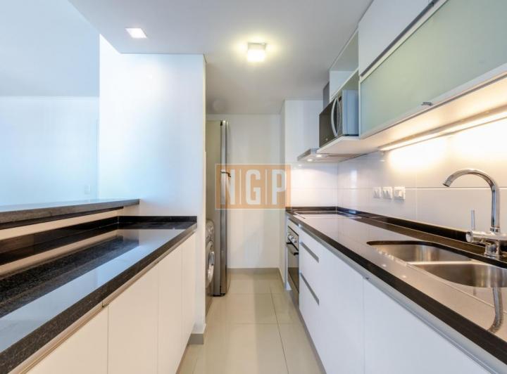 Foto de Apartamento de 2 Dormitorios en Playa Brava con Vista al Mar - Venta, imagen 5