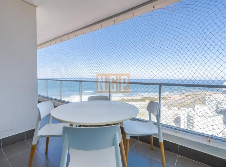 Foto de Apartamento de 2 Dormitorios en Playa Brava con Vista al Mar - Venta, imagen 4