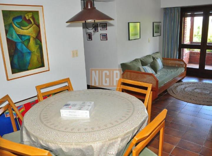 Apartamento en Mansa, 2 dormitorios *
