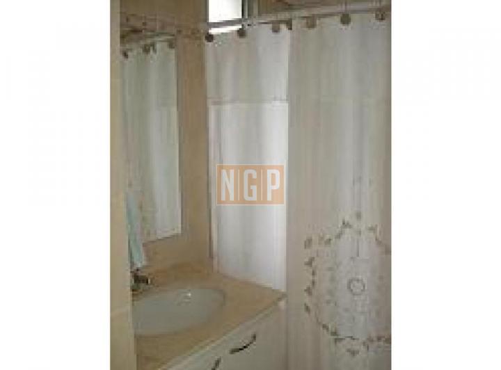 Apartamento en Roosevelt, 3 dormitorios * 4