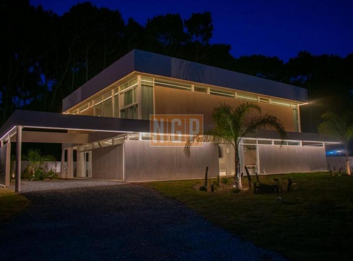 Venta de casa 4 dormitorios en Green Park, Punta Ballena.