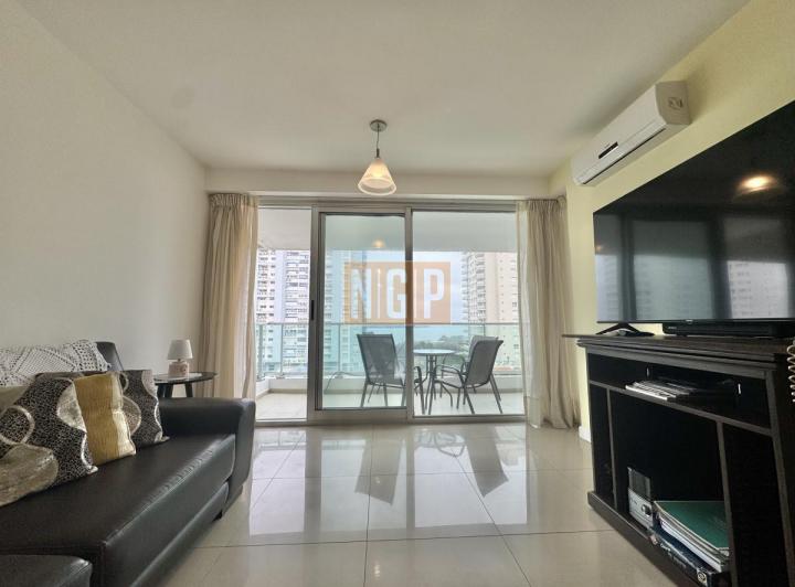 GALA TOWER PUNTA DEL ESTE VENTA DE APARTAMENTO 2 DORMITORIOS 5