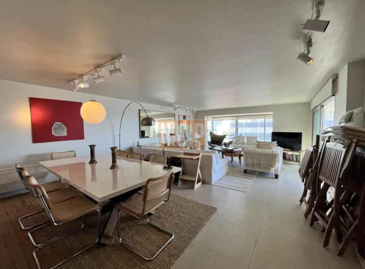 Apartamento en Punta del Este, Península 2