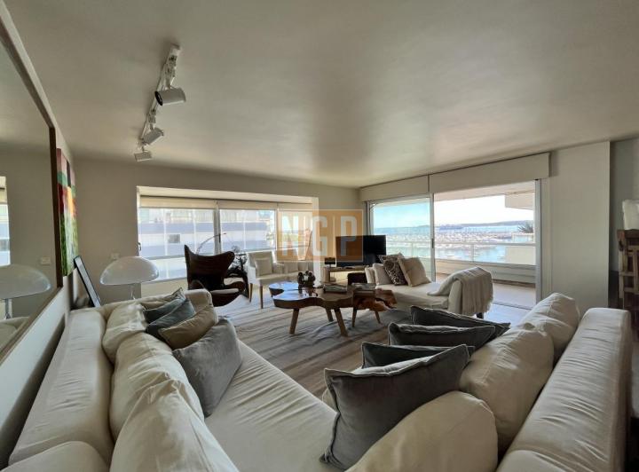 Apartamento en Punta del Este, Península 4