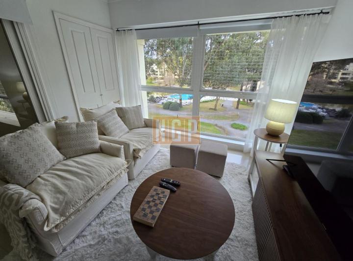 Apartamento en venta de 2 dormitorios en Complejo Solanas, Punta Ballena 4