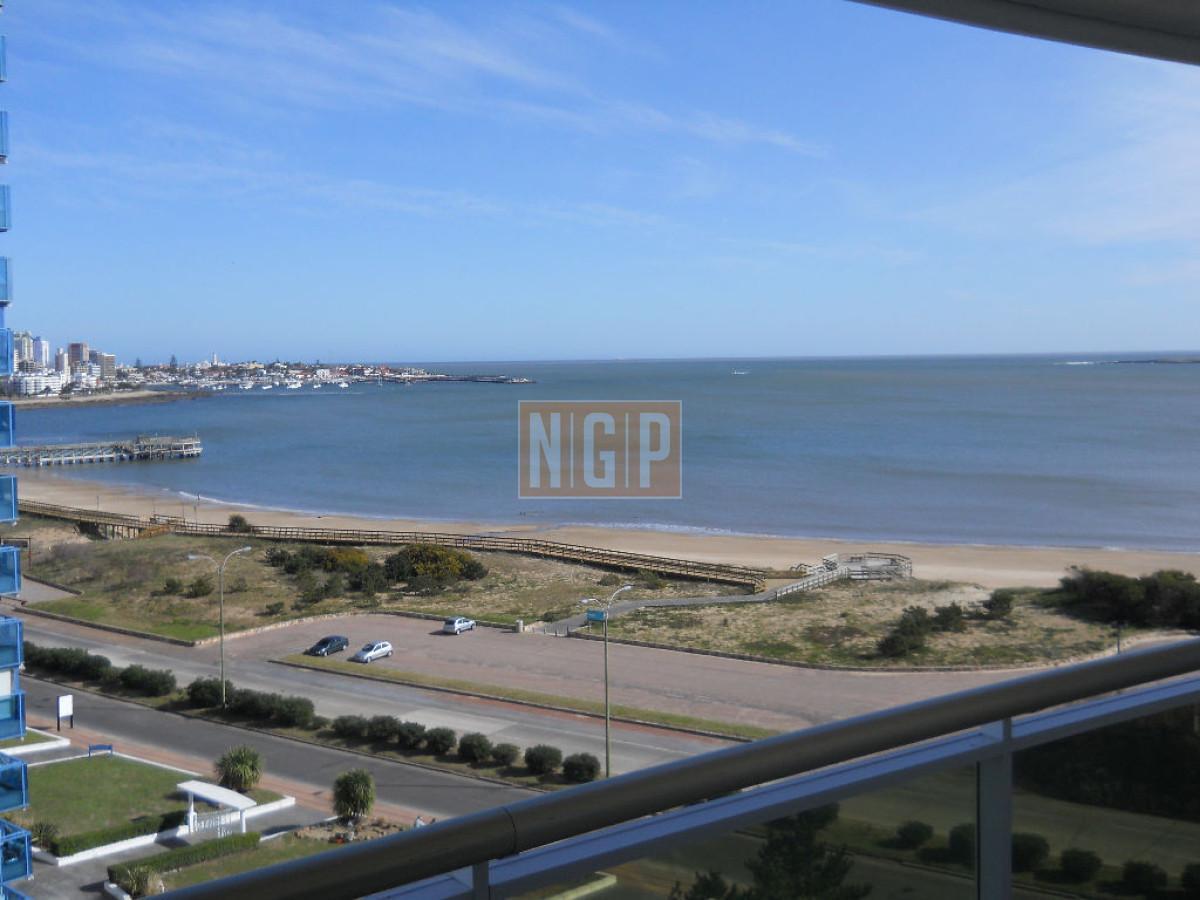 Foto de Coral Tower, imagen 1