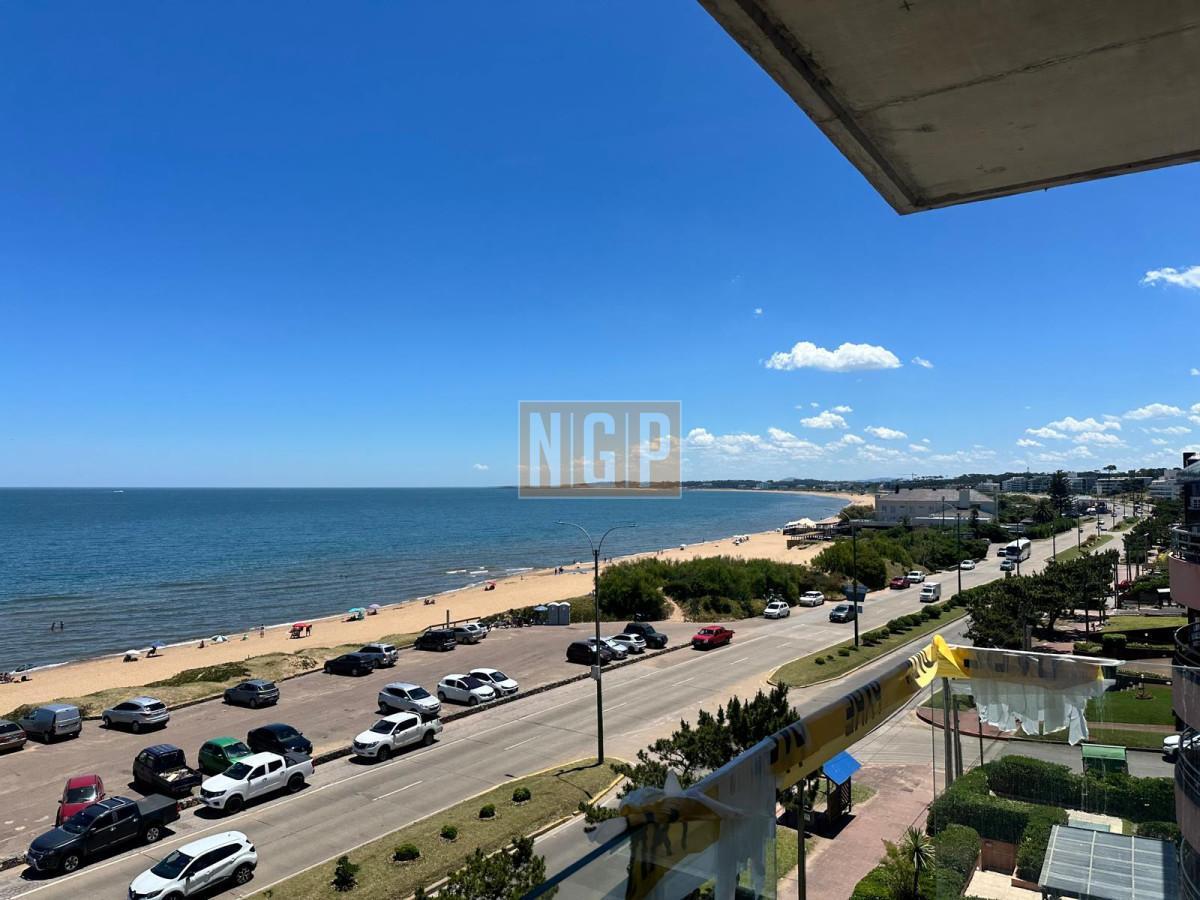 Foto de NUEVO A ESTRENAR FRENTE AL MAR EN PDA 23, imagen 1