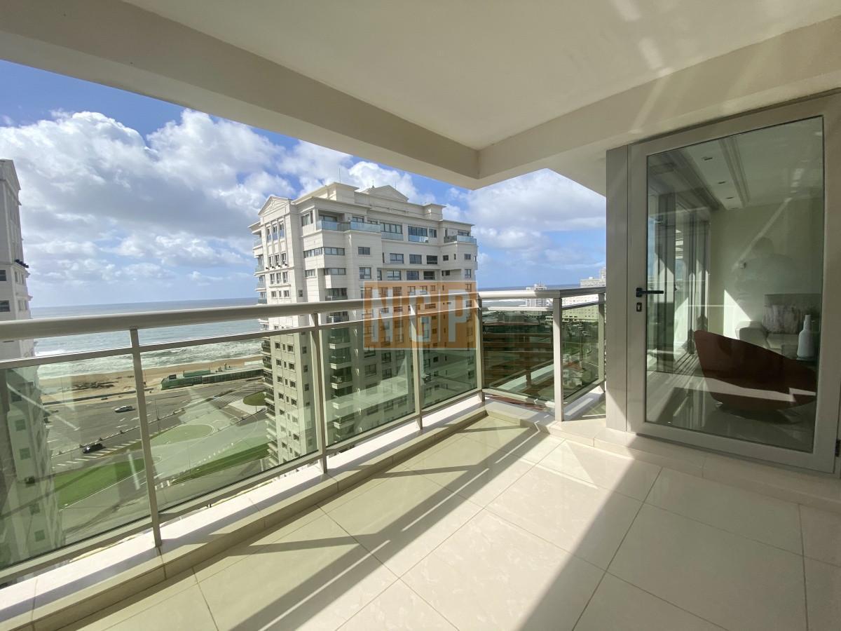 Venta apartamento 3 dormitorios torre Imperiale Punta del Este