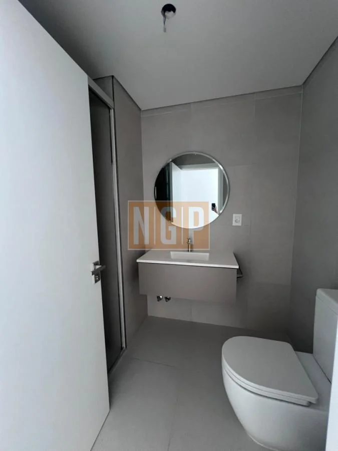 Vistas panoramicas de Playa Brava, Departamento de 3 dormitorios en venta. Torre Le Parc